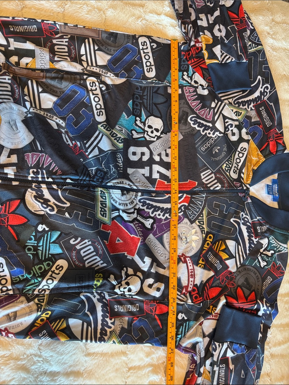 Adidas - All Over Print Logo Zip Up Jacket. Mens 2XL. Logo and Skull print - Picture 6 of 11